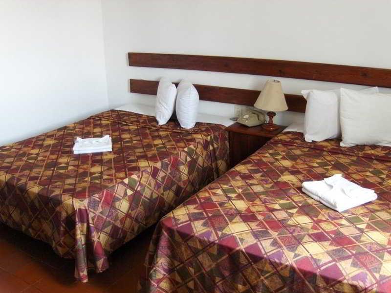 Hotel Alux Cancún Esterno foto