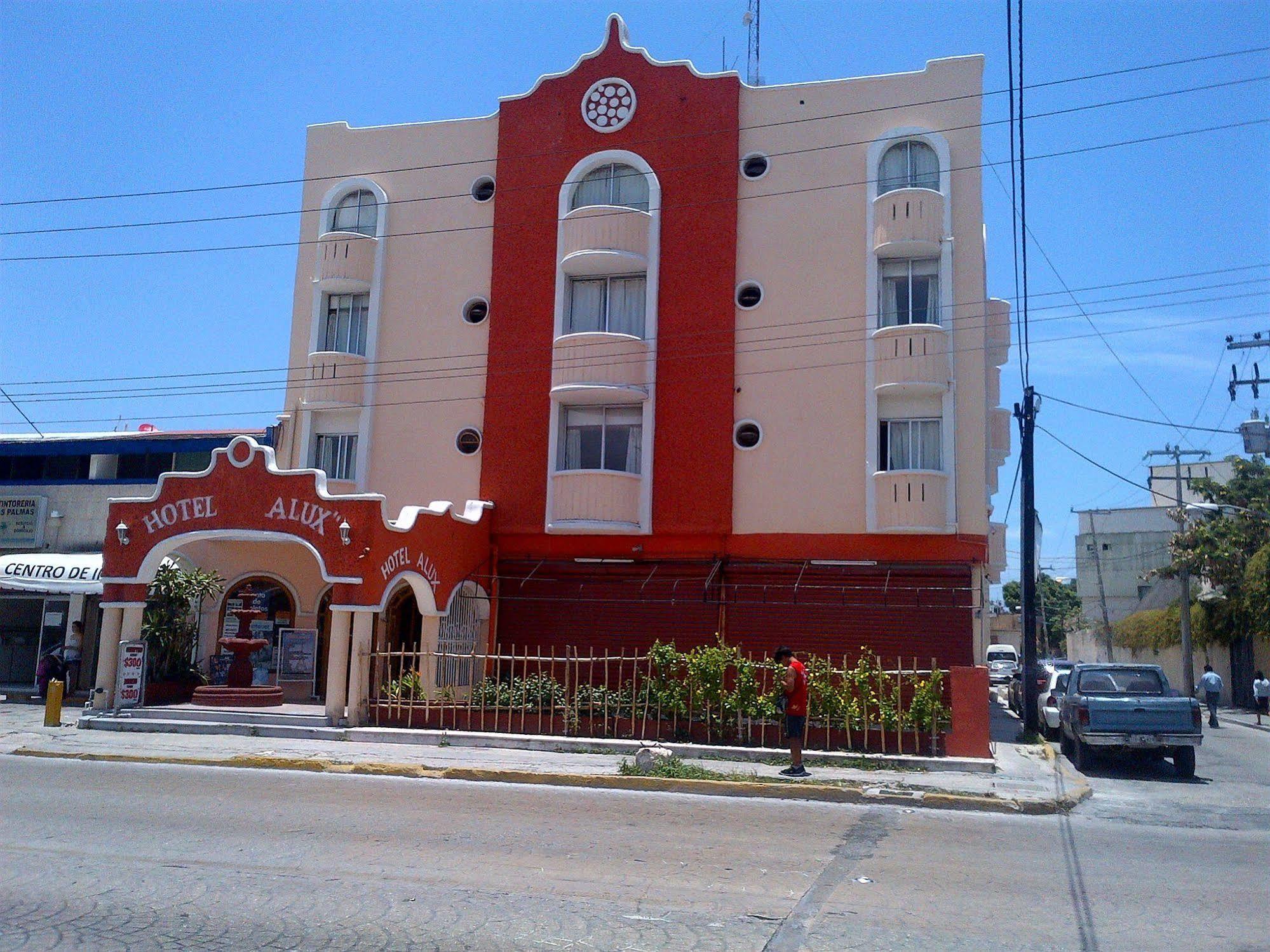 Hotel Alux Cancún Esterno foto