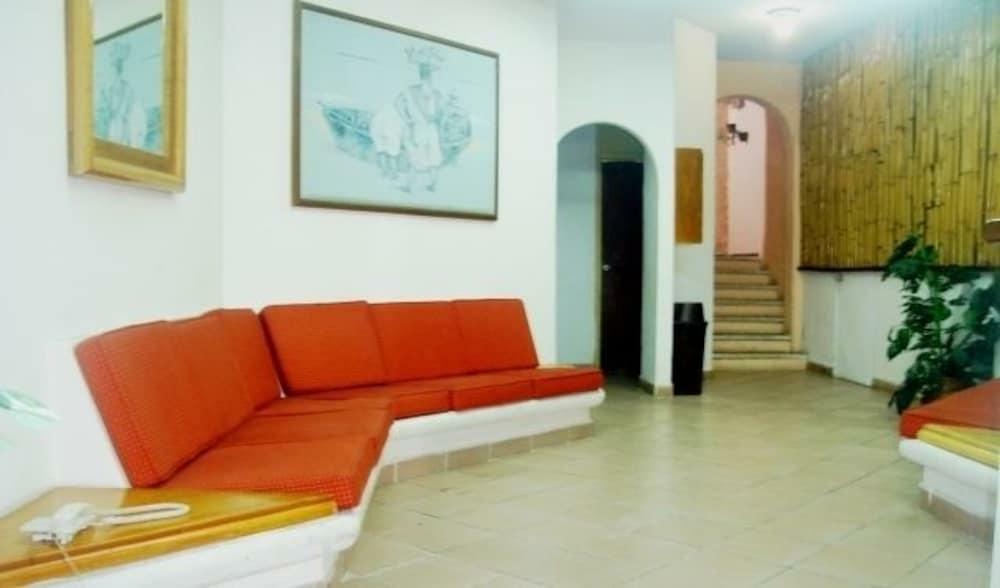 Hotel Alux Cancún Esterno foto